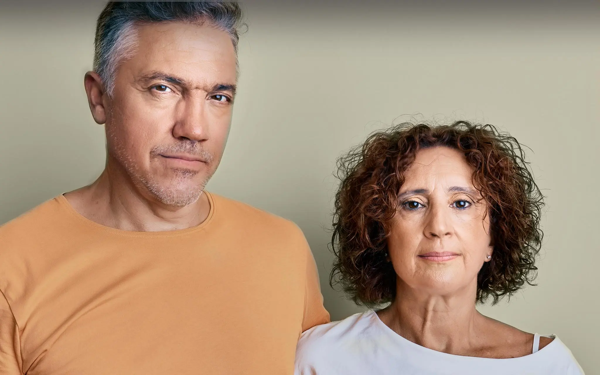 Couple-Hispanic-Senior