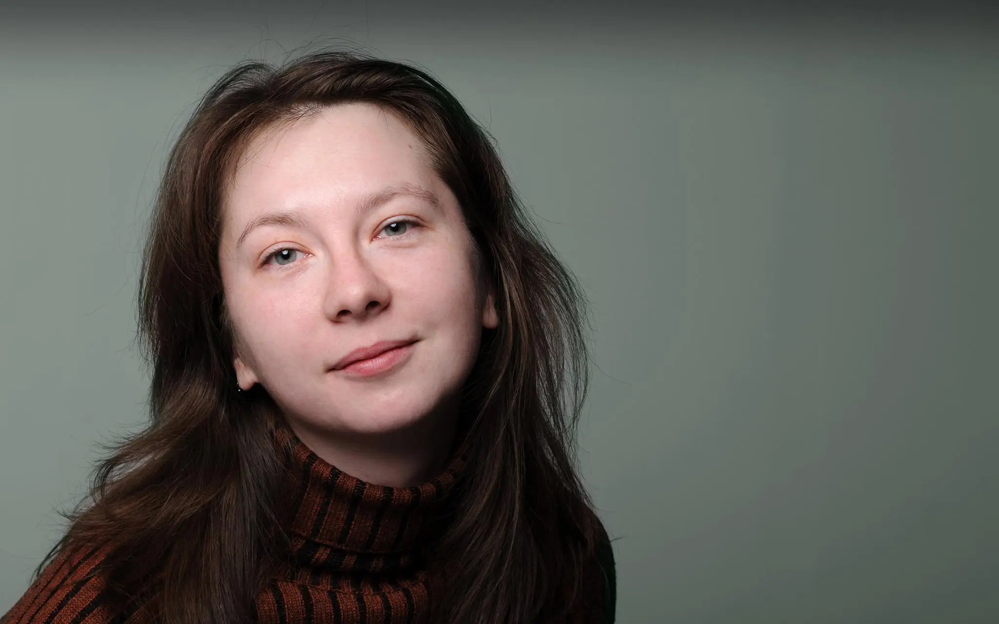 Woman-Caucasian-Young